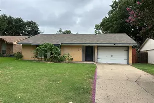 617 Dewberry Dr, Lewisville, TX 75067 - Photo 2