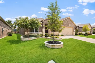 7712 Monument Drive, Little Elm, TX 76227 - Photo 2