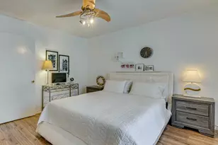 10207 Carry Back Cir, Dallas, TX 75229 - Photo 28