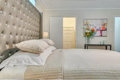 10207 Carry Back Circle, Dallas, TX 75229 - Photo 20