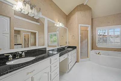1807 Lakeshore Court, McKinney, TX 75072 - Photo 16