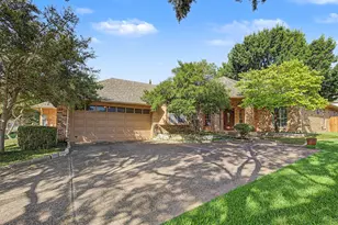 1807 Lakeshore Ct, McKinney, TX 75072 - Photo 1