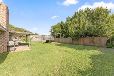 304 Childers Avenue, Benbrook, TX 76126 - Photo 26