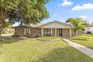 304 Childers Ave, Benbrook, TX 76126 - Photo 1