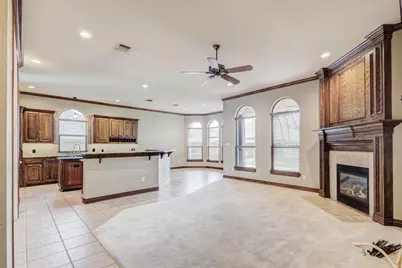 7921 Shady Oaks Drive, North Richland Hills, TX 76182 - Photo 12