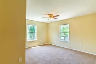 2746 Kingston St, Dallas, TX 75211 - Photo 6
