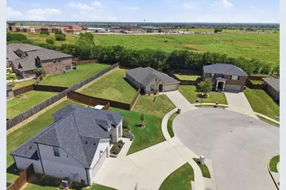3901 Kensington Drive, Sanger, TX 76266 - Photo 34