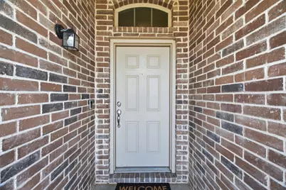 3901 Kensington Drive, Sanger, TX 76266 - Photo 4