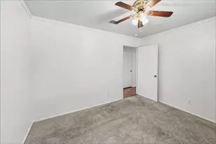 3862 Wonder Ct, Fort Worth, TX 76133 - Photo 18