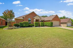 6030 Cynthia Dr, Midlothian, TX 76065 - Photo 2