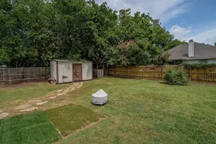 807 Lee St, Tioga, TX 76271 - Photo 22