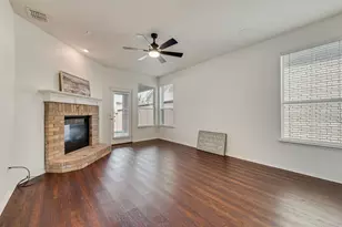 306 Salsbury Dr, Euless, TX 76040 - Photo 8