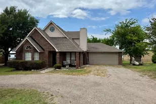 9850 Kathy Lynn Pl, Quinlan, TX 75474 - Photo 1
