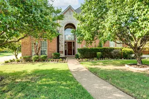 801 Camelot Ct, Highland Village, TX 75077 - Photo 1