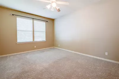 801 Camelot Court, Highland Village, TX 75077 - Photo 30