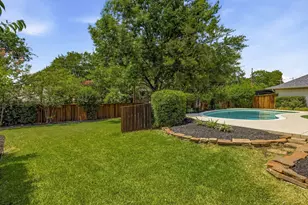 10747 Bushire Dr, Dallas, TX 75229 - Photo 38