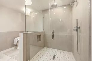 10747 Bushire Dr, Dallas, TX 75229 - Photo 24
