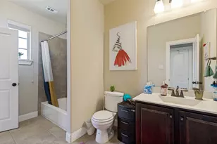 1017 Brook Hollow Dr, Euless, TX 76039 - Photo 14