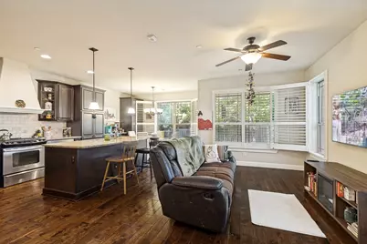 1017 Brook Hollow Drive, Euless, TX 76039 - Photo 20