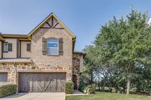 1017 Brook Hollow Dr, Euless, TX 76039 - Photo 2