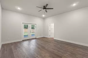 621 Oaklawn Dr, River Oaks, TX 76114 - Photo 14