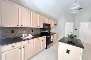 10718 Brandenberg Dr, Frisco, TX 75035 - Photo 12