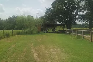 7676 Co Rd 247, Caldwell, TX 77836 - Photo 10