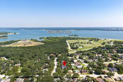 2316 Hummingbird Trail, Grapevine, TX 76051 - Photo 36