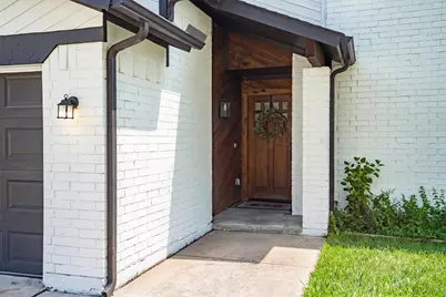 2316 Hummingbird Trail, Grapevine, TX 76051 - Photo 4