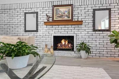 2316 Hummingbird Trail, Grapevine, TX 76051 - Photo 8
