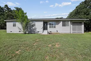 217 Chambers Dr, Alvarado, TX 76009 - Photo 2