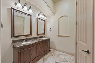 7910 Edgeglen Trail, Sachse, TX 75048 - Photo 16