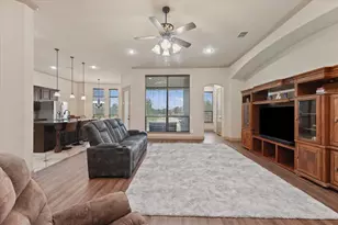 7910 Edgeglen Trail, Sachse, TX 75048 - Photo 8
