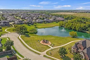 7910 Edgeglen Trail, Sachse, TX 75048 - Photo 32