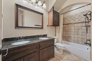 7910 Edgeglen Trail, Sachse, TX 75048 - Photo 18