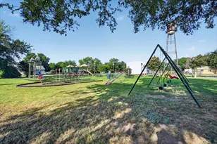 701 E Main St, Tioga, TX 76271 - Photo 40