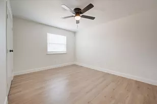805 W Chambers St, Cleburne, TX 76033 - Photo 8