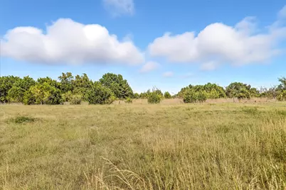3102 Hilltop Court, Granbury, TX 76048 - Photo 8