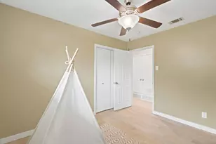 1210 Weathered St, Irving, TX 75062 - Photo 22