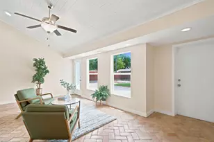 1210 Weathered St, Irving, TX 75062 - Photo 10