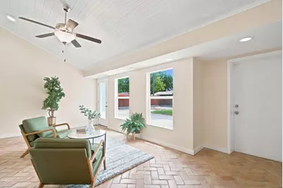1210 Weathered Street, Irving, TX 75062 - Photo 10