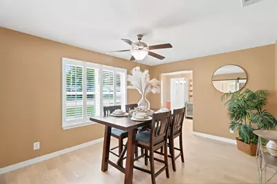 1210 Weathered Street, Irving, TX 75062 - Photo 4