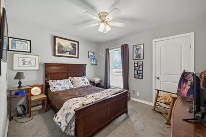 523 Lynnewood Avenue, Burleson, TX 76028 - Photo 16