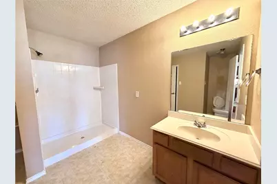 185 Rolling Court, Lancaster, TX 75146 - Photo 6