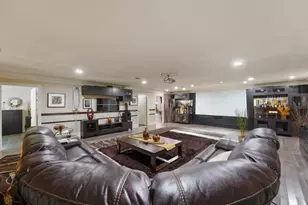 1806 Old Oak Dr, Arlington, TX 76012 - Photo 18