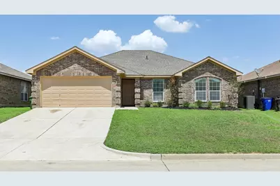 1702 La Caya Drive, Mansfield, TX 76063 - Photo 2