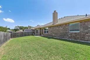 1702 La Caya Dr, Mansfield, TX 76063 - Photo 32