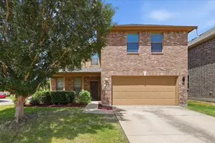 712 Hawk Valley Dr, Little Elm, TX 75068 - Photo 1