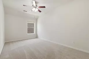 712 Hawk Valley Dr, Little Elm, TX 75068 - Photo 32