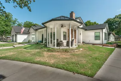 131 Lakeway Lane, Gun Barrel City, TX 75156 - Photo 1
